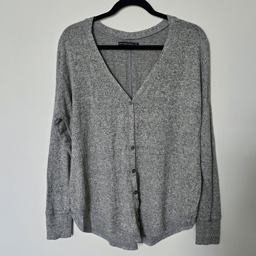 Abercrombie & Fitch Heather Gray Women's Cardigan